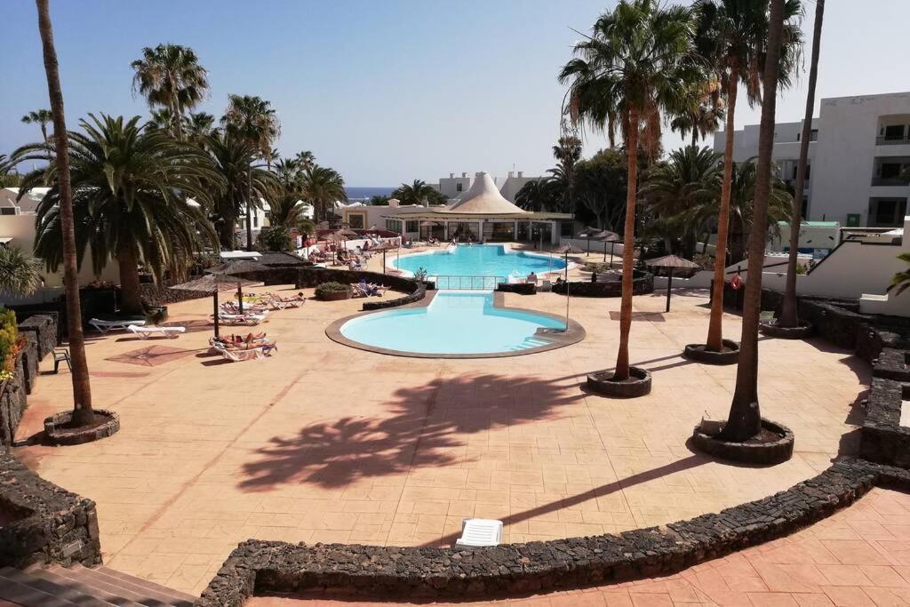 Apartamento Lina 25 Playa Roca Costa Teguise Exteriör bild