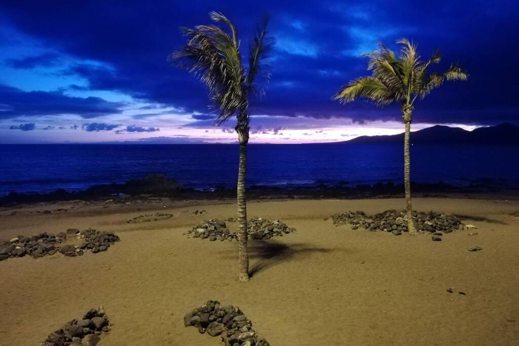 Apartamento Lina 25 Playa Roca Costa Teguise Exteriör bild