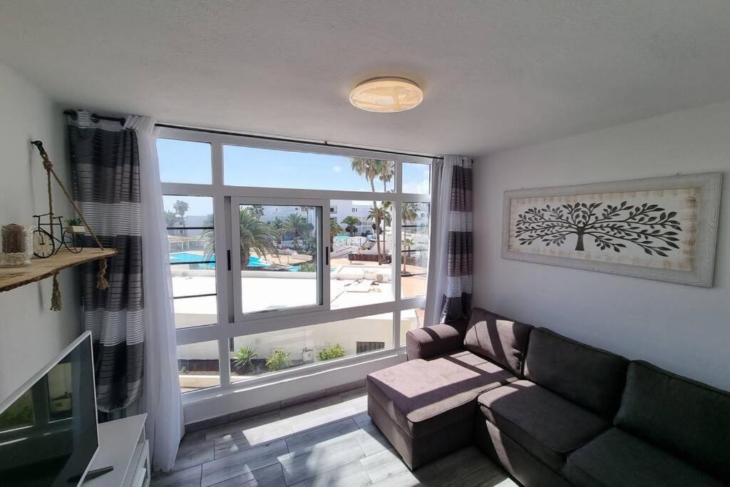 Apartamento Lina 25 Playa Roca Costa Teguise Exteriör bild
