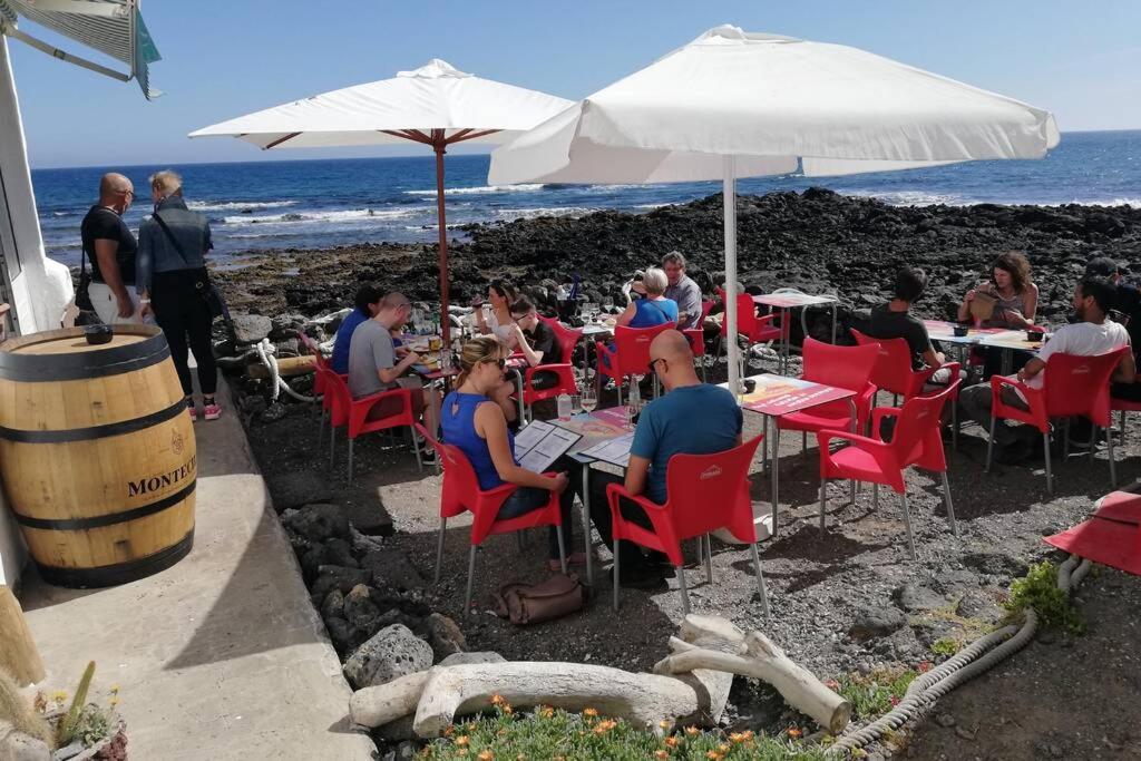 Apartamento Lina 25 Playa Roca Costa Teguise Exteriör bild